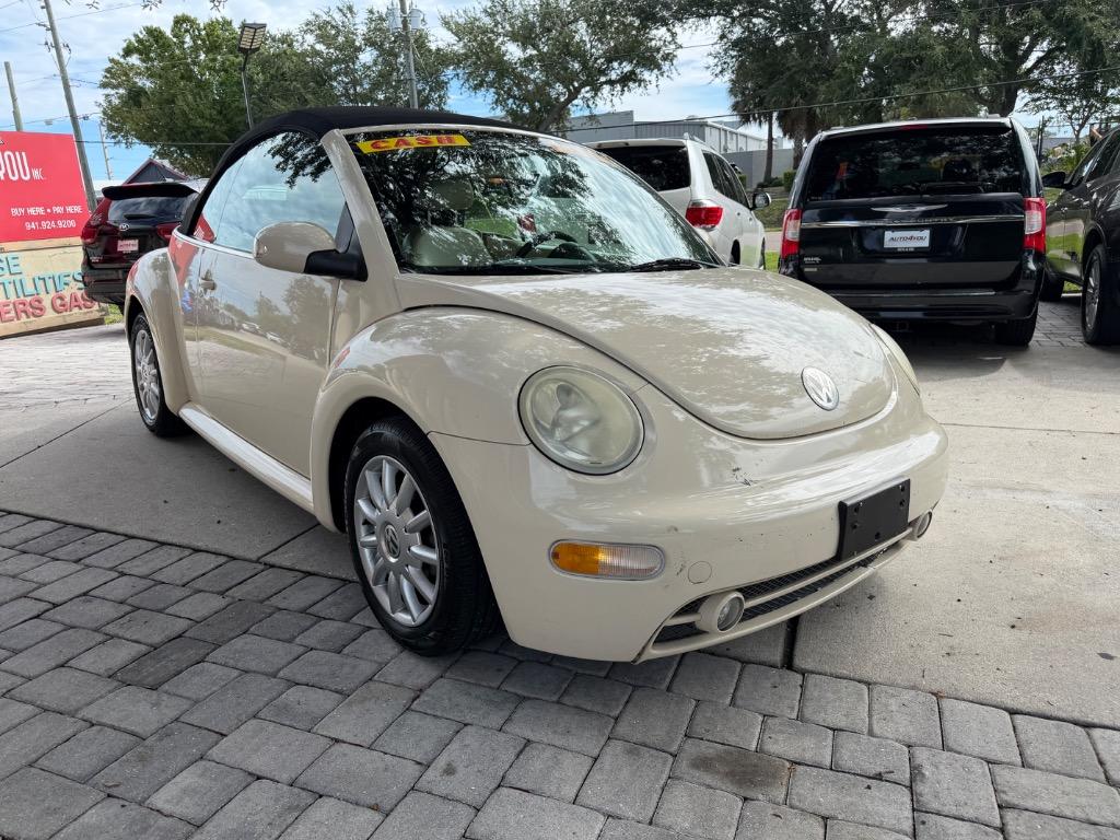 2005 Volkswagen New Beetle